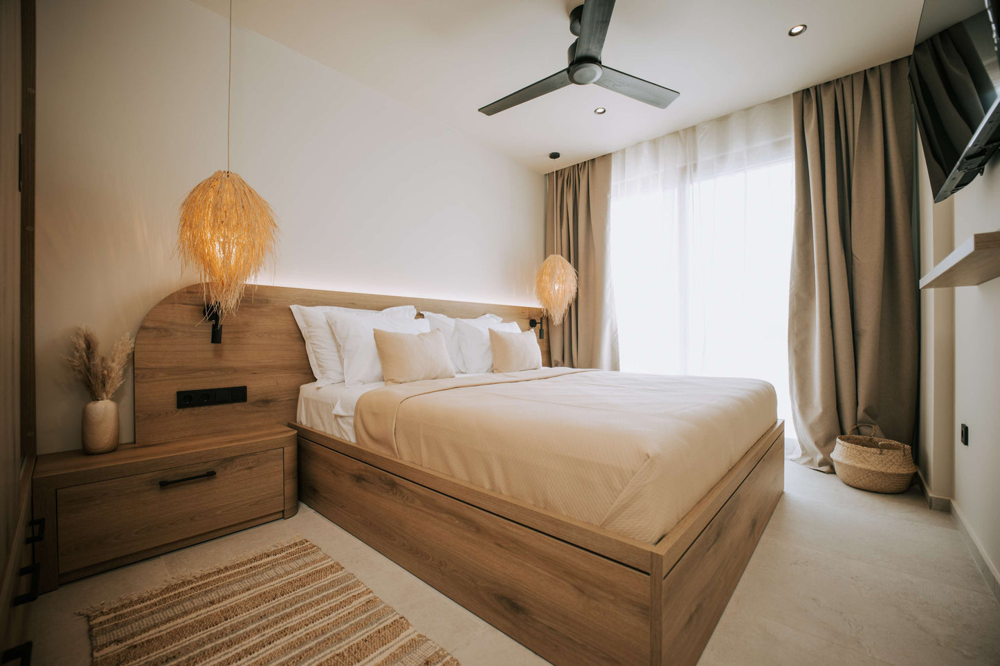 🌿 Double Rooms — Sea View
